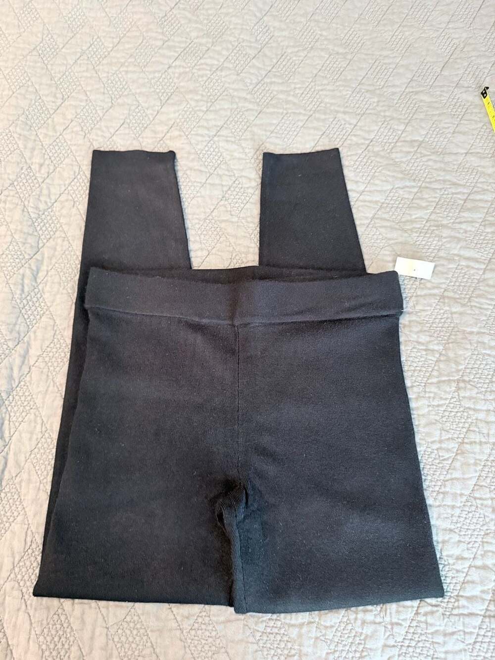 Cable & Gauge Women's Knit Pull-On Leggings in Black

BM